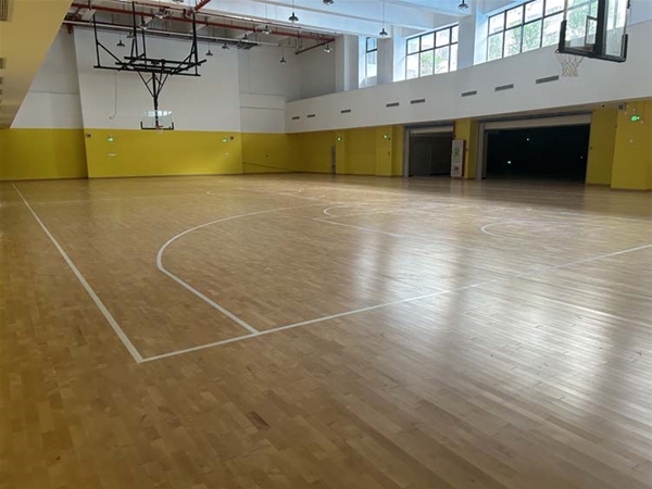 深圳福海小学篮球场运动木地板